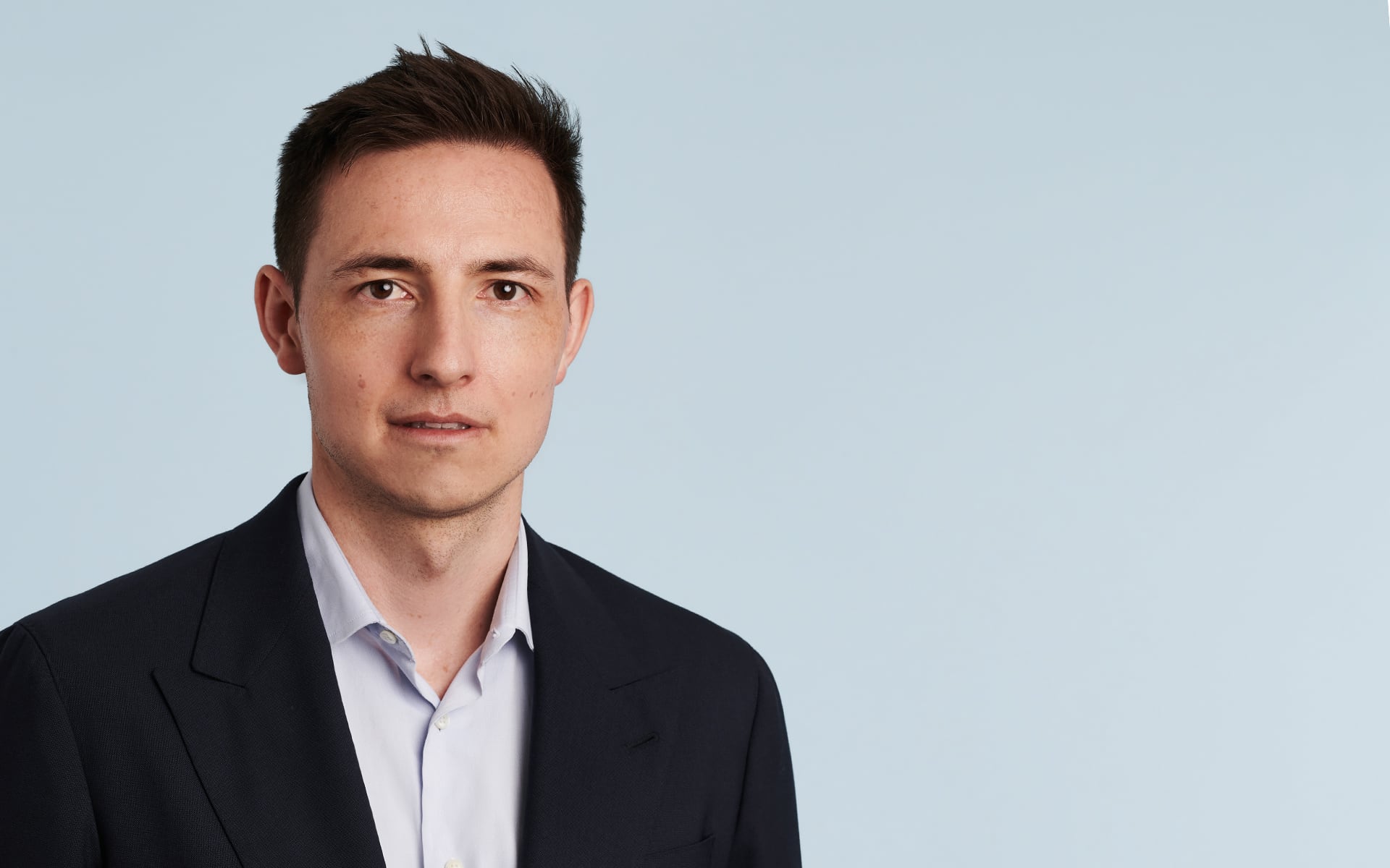 Mikron: Financing Transaction Backed by NKF and UBS